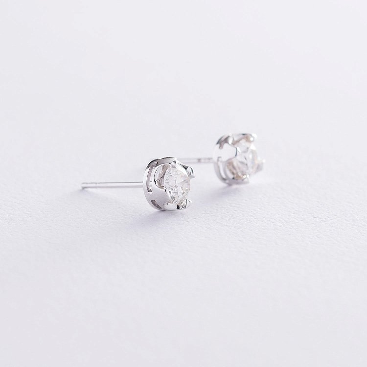 Золотые серьги - пусеты с бриллиантами сб0323mr от ювелирного магазина Оникс