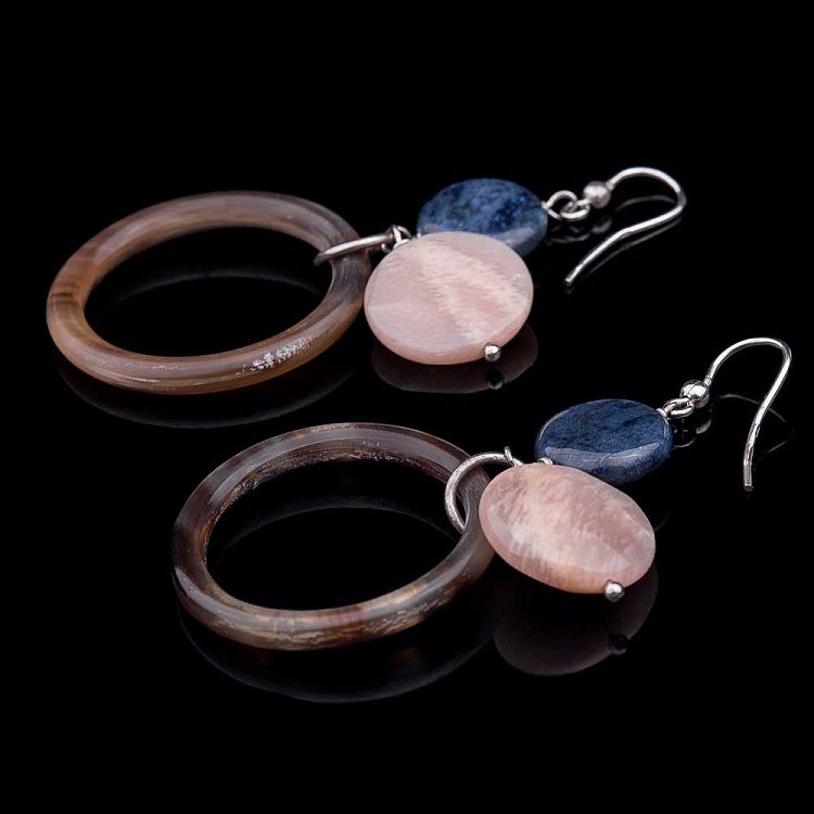 Сережки з кіанітом, місячним каменем і слоновою кісткою 141с19 - 1 Сережки з кіанітом, місячним каменем і слоновою кісткою 141с19 від ювелірного магазину Онікс - 1