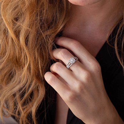 Каблучка в білому золоті з діамантами к554 №6