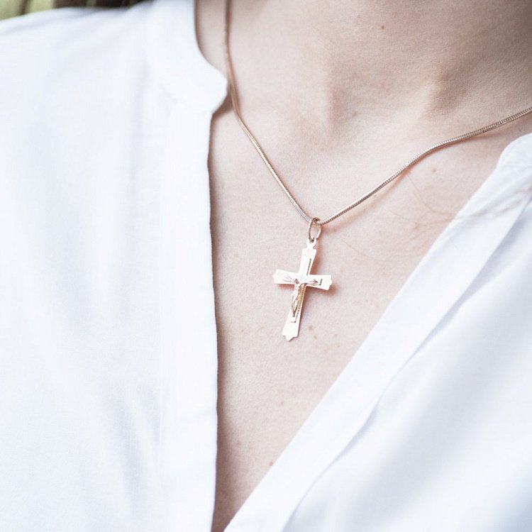 Золотий хрестик п02293 від ювелірного магазину Онікс - 2