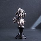 Серебряная фигура ручной работы "Бюст девушка в шляпе" сер00011 от ювелирного магазина Оникс