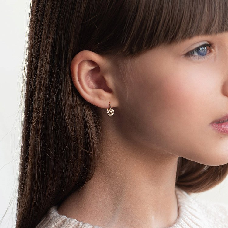 Золоті дитячі сережки "Серденька" з фіанітами с04778 від ювелірного магазину Онікс - 1