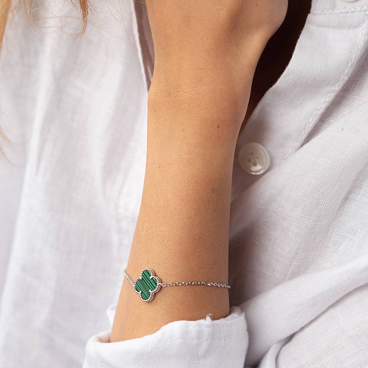 Серебряный браслет "Клевер" с малахитом 14872 от ювелирного магазина Оникс - 4