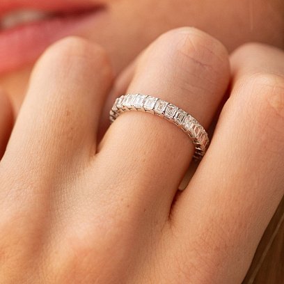 Кольцо с дорожкой бриллиантов (белое золото) 242541121 №4