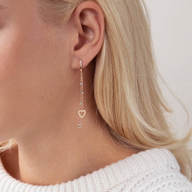 Золоті сережки "Сердечка" на ланцюжку (фіаніти) с07227 від ювелірного магазину Онікс - 2