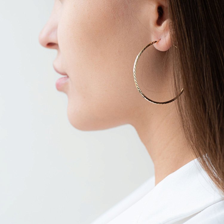 Сережки - кільця в жовтому золоті (4.6 см) с07319 від ювелірного магазину Онікс - 1