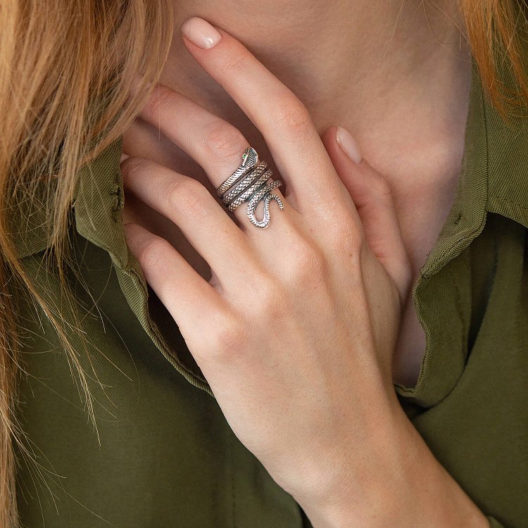 Срібна каблучка "Змія" 112663 від ювелірного магазину Онікс - 9