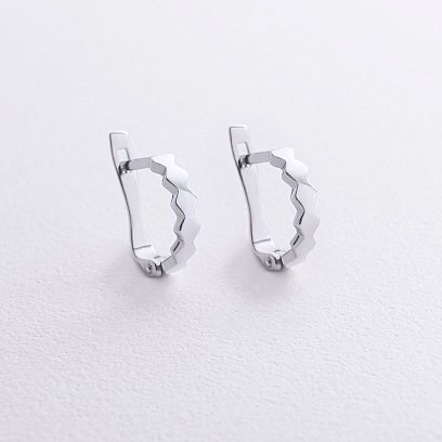 Сережки з білого золота на англійській застібці с06387