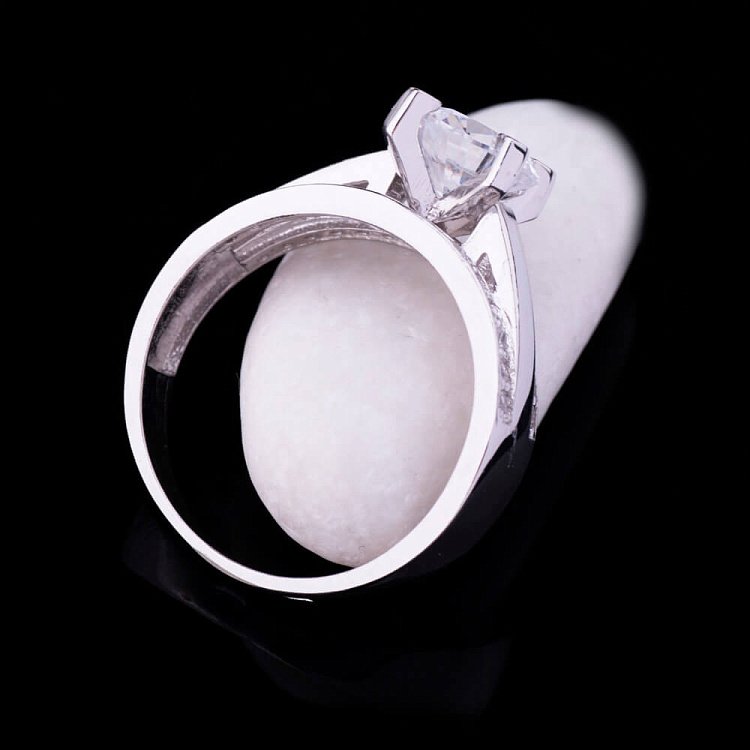 Помолвочное кольцо с фианитами (родий) 111601 от ювелирного магазина Оникс - 2