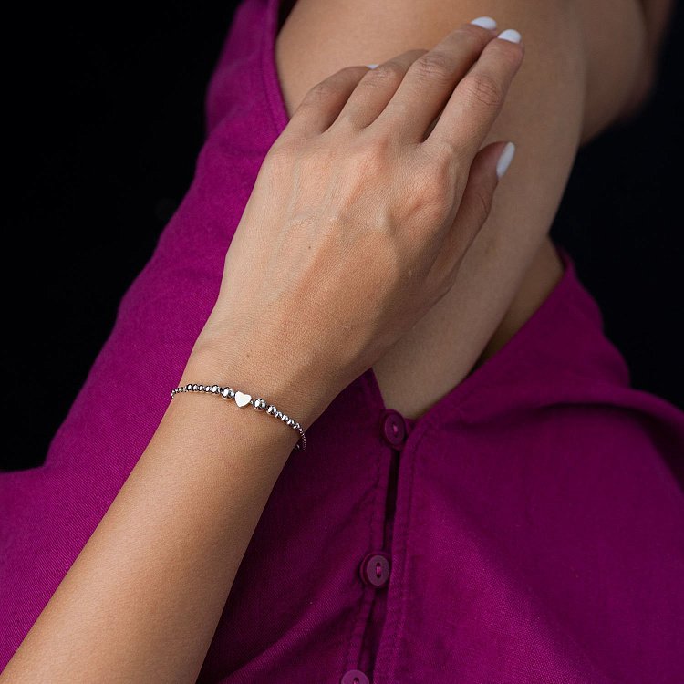 Серебряный браслет с сердечком 141306 от ювелирного магазина Оникс - 1