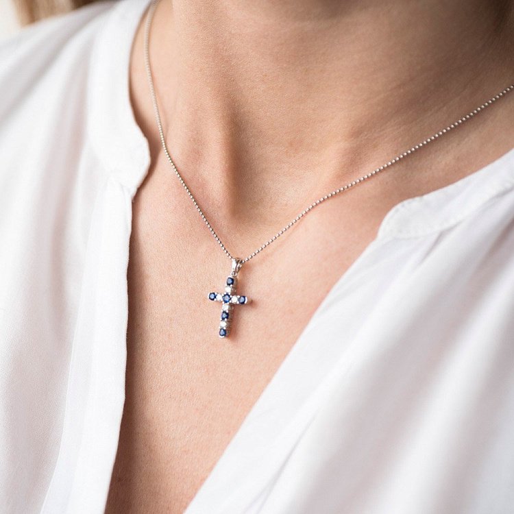 Золотой крестик с сапфирами и бриллиантами п199 от ювелирного магазина Оникс - 4