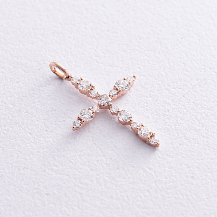 Крестик в красном золоте с бриллиантами пб0296ch Крестик в красном золоте с бриллиантами пб0296ch от ювелирного магазина Оникс