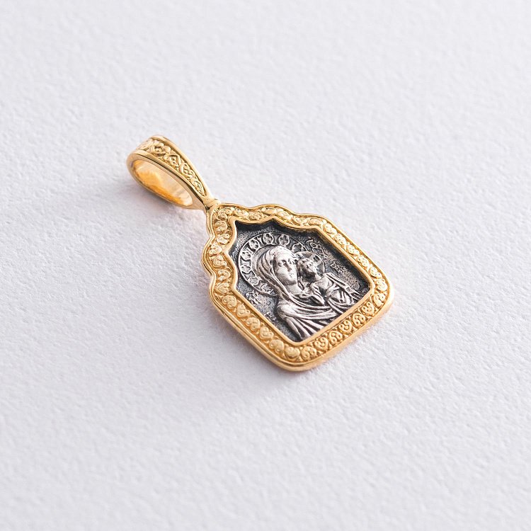 Серебряная подвеска "Божья Матерь Казанская" 133020 от ювелирного магазина Оникс