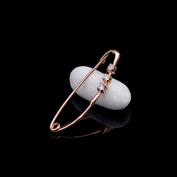 Золотая булавка с фианитами зак00115 от ювелирного магазина Оникс - 3