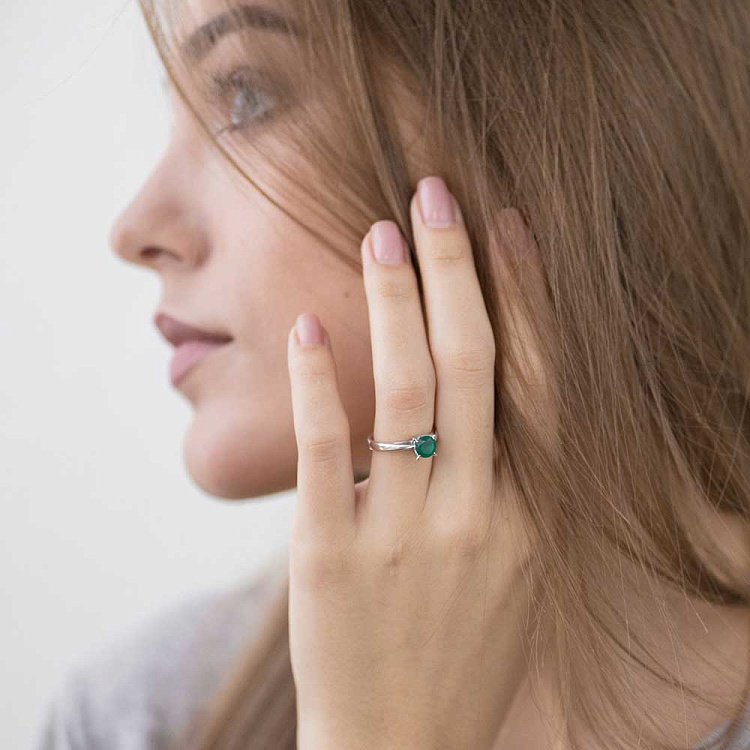 Золота каблучка з зеленим агатом 14022222 від ювелірного магазину Онікс - 3