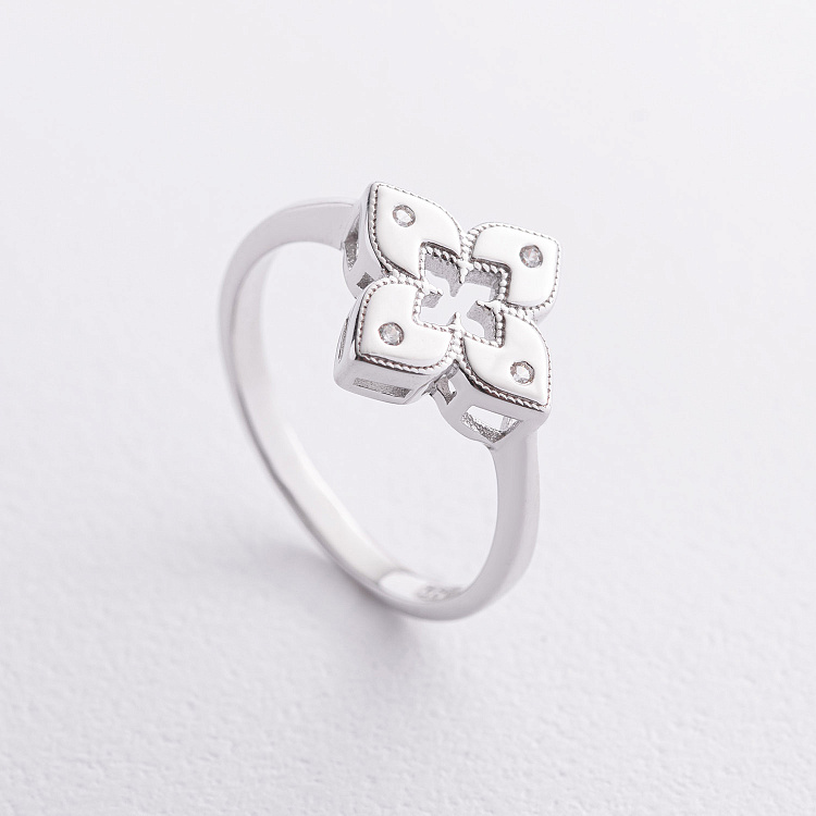 Серебряное кольцо «Клевер» с фианитами 112835 от ювелирного магазина Оникс