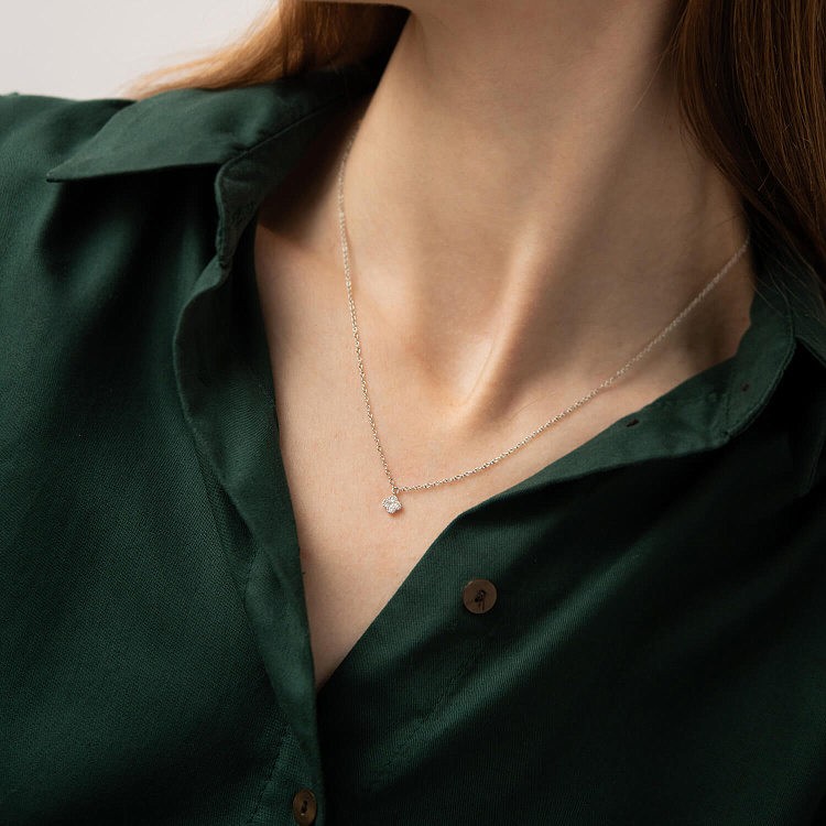 Золоте кольє "Конюшина" з діамантами колб0155lg від ювелірного магазину Онікс - 1