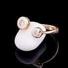 Золотое кольцо с фианитами к04042 от ювелирного магазина Оникс