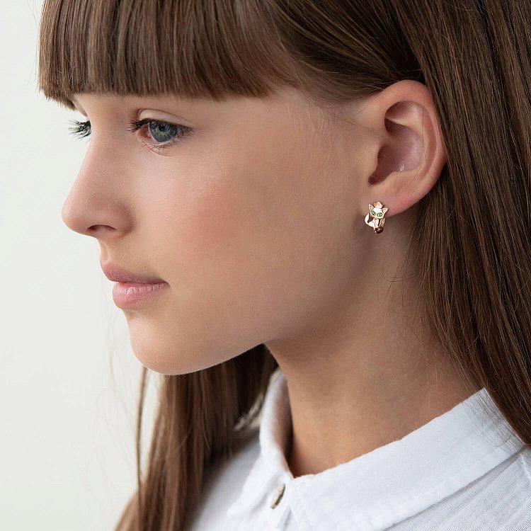 Детские золотые серьги "Котята" (зеленые фианиты) с07548 от ювелирного магазина Оникс - 1