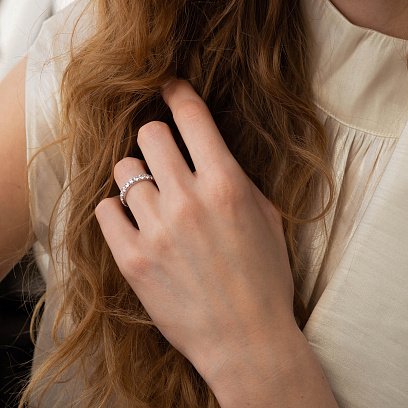 Кольцо с дорожкой камней в белом золоте (фианиты) к07390 №6