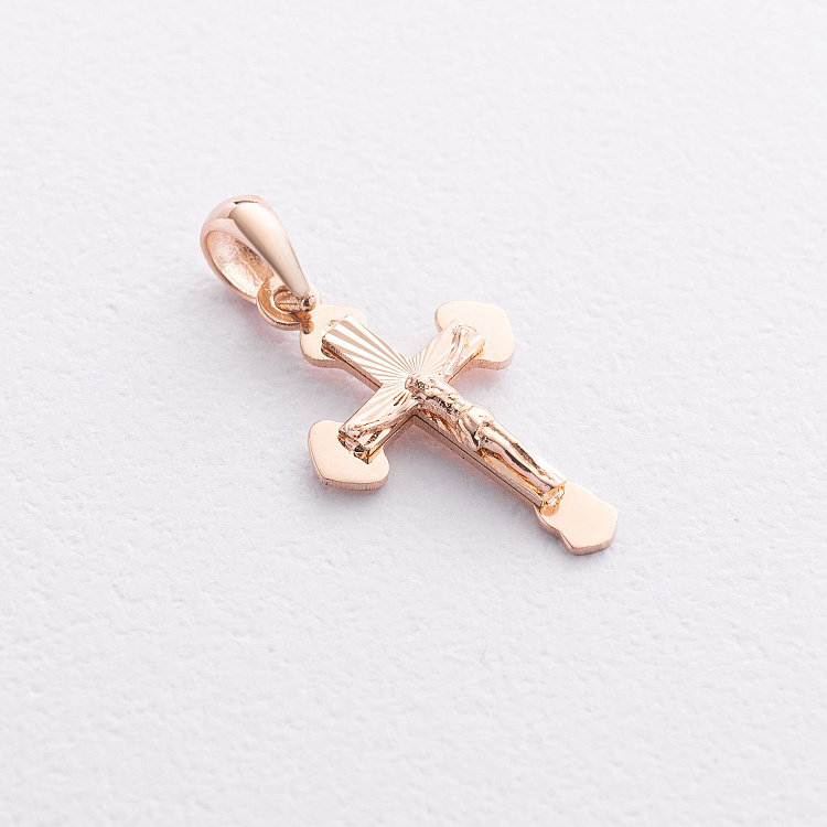 Золотой крестик с распятием п04091 от ювелирного магазина Оникс