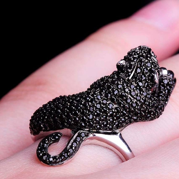 Серебряное кольцо "Пантера" 111581 от ювелирного магазина Оникс - 4