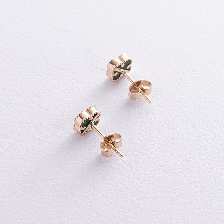 Сережки - пусети "Конюшина" з малахітом mini (жовте золото) с08407 від ювелірного магазину Онікс - 4