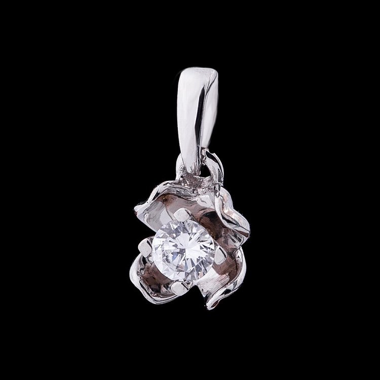 Серебряная подвеска "Клевер" с фианитом 132392 от ювелирного магазина Оникс