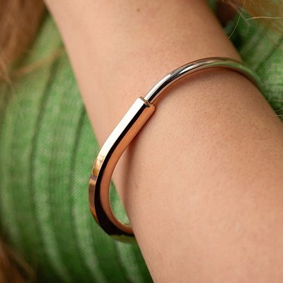 Жесткий золотой браслет Lock б05413 №2