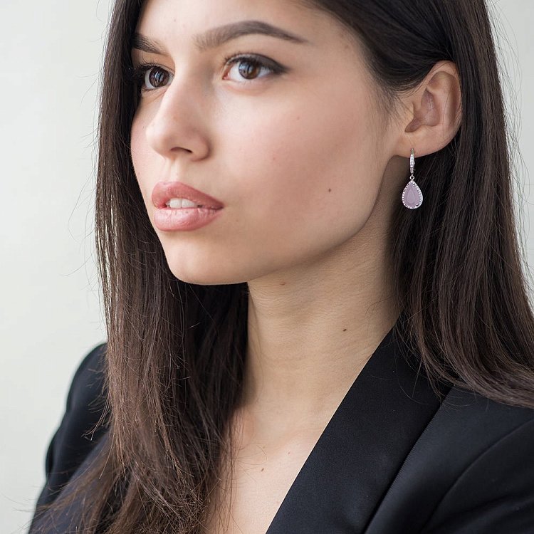 Срібні сережки з фіанітами 121913 від ювелірного магазину Онікс - 3