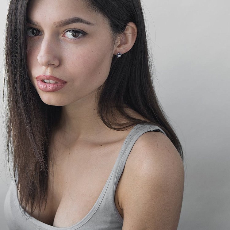 Золоті сережки з діамантами і сапфірами е0433б від ювелірного магазину Онікс - 2