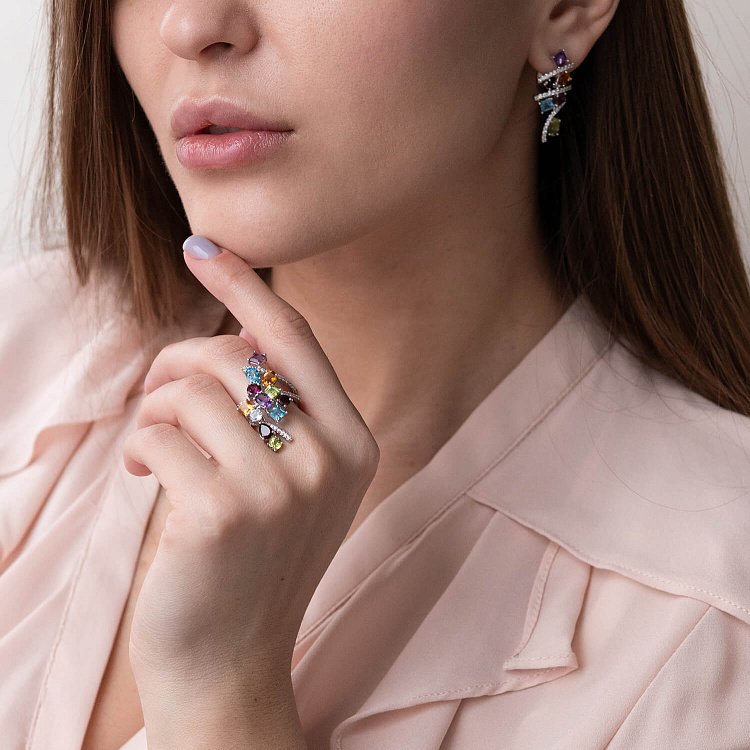 Золотое кольцо (бриллианты, альмандин, аметист, топаз голубой, аквамарин, пироп, цитрин, хризолит)  к661A1 от ювелирного магазина Оникс - 3