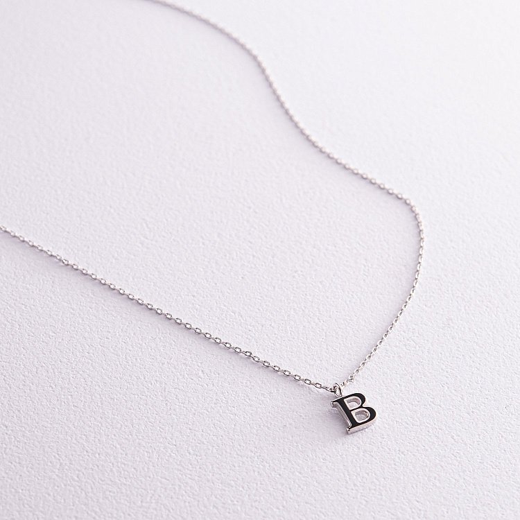 Серебряное колье с буквой В 18617ч от ювелирного магазина Оникс