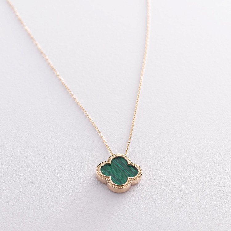 Золотое колье "Клевер" с малахитом кол01879 от ювелирного магазина Оникс