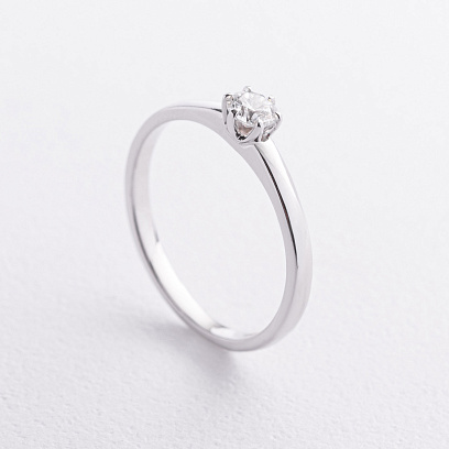 Помолвочное золотое кольцо с бриллиантом кб0695м