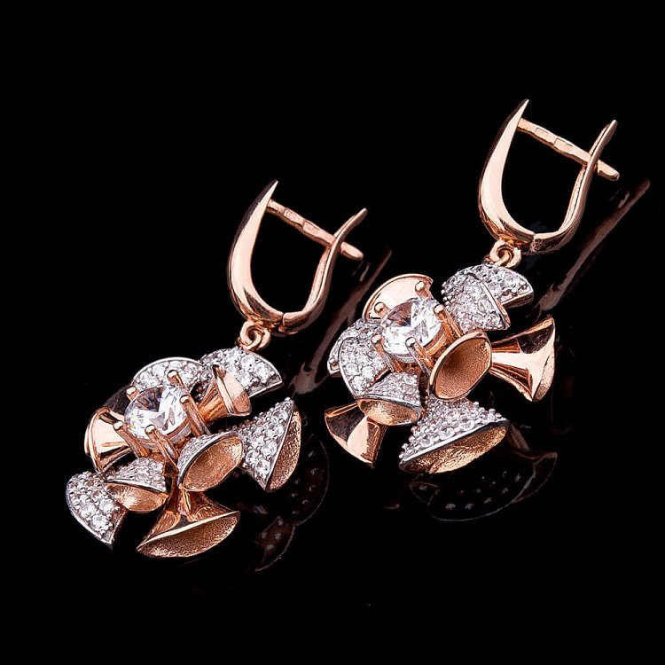 Золоті сережки "Квіточки" з фіанітами с03740 від ювелірного магазину Онікс - 2