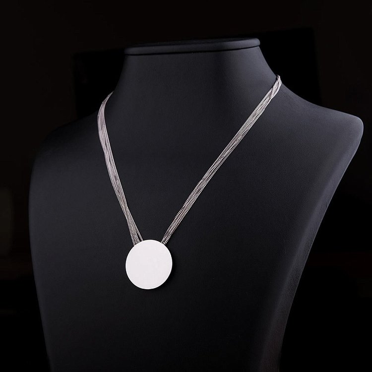 Женское серебряное колье 18568 от ювелирного магазина Оникс - 1