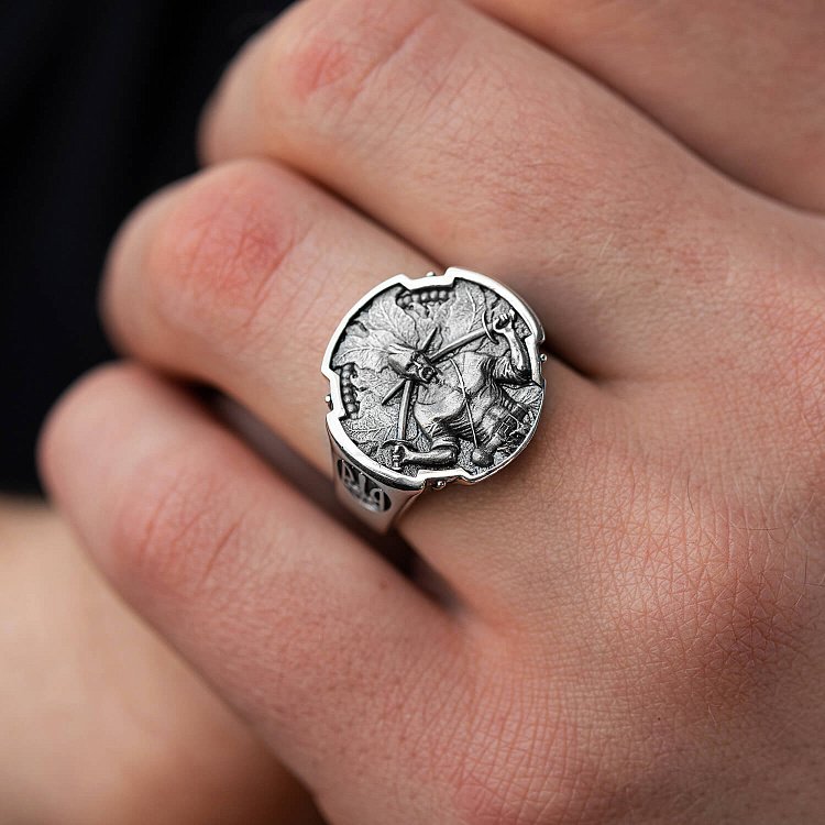 Мужская серебряная печатка "Український козак" 112704 от ювелирного магазина Оникс - 4