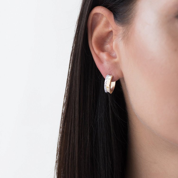 Золоті сережки-кільця без каменів с06442 від ювелірного магазину Онікс - 1