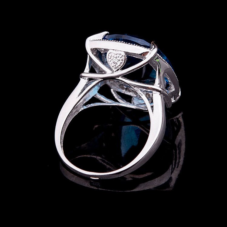 Кольцо с синими фианитами к24 - 1 Кольцо с синими фианитами к24 от ювелирного магазина Оникс - 1