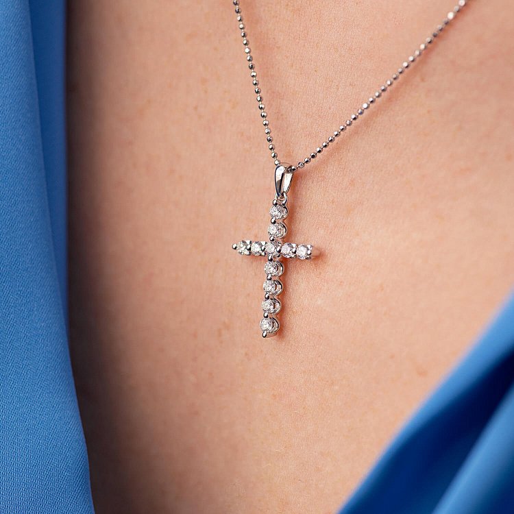 Крестик в белом золоте с бриллиантами пб0312nl от ювелирного магазина Оникс - 1