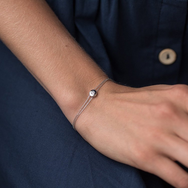 Браслет из белого золота б04175 от ювелирного магазина Оникс - 1