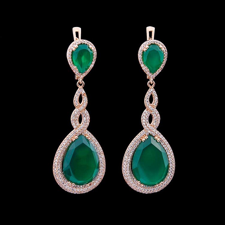 Золотые серьги с хризопразом и фианитами с03835 от ювелирного магазина Оникс