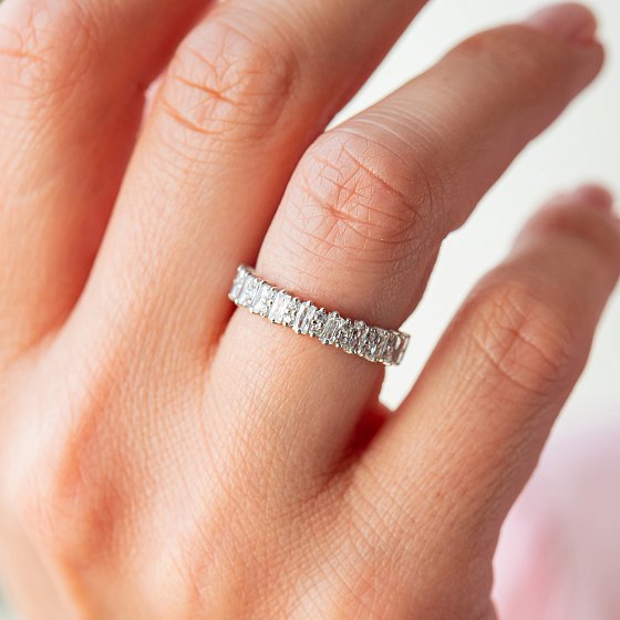 Серебряное кольцо с фианитами 10601 №4