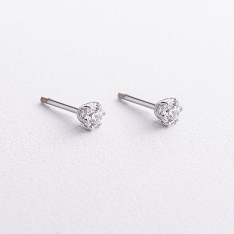 Серьги - пусеты в белом золоте (бриллианты) сб0735м от ювелирного магазина Оникс - 1