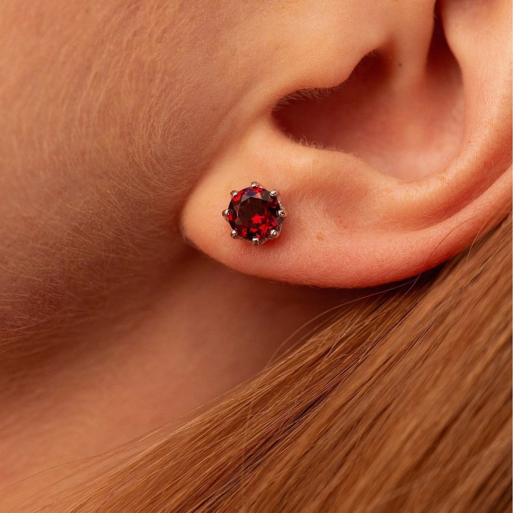 Золоті сережки - пусети (піроп) с06672 від ювелірного магазину Онікс - 3