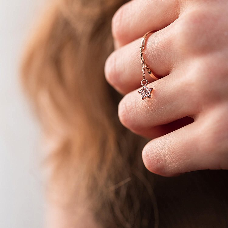 Золота каблучка з підвіскою "Зірочка" (фіаніти) к06994 від ювелірного магазину Онікс - 7