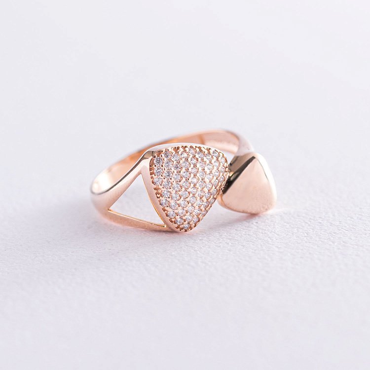 Золота каблучка з фіанітами к06374 від ювелірного магазину Онікс