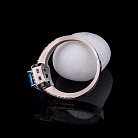Золотое кольцо с голубым топазом и фианитами к04633 от ювелирного магазина Оникс - 2