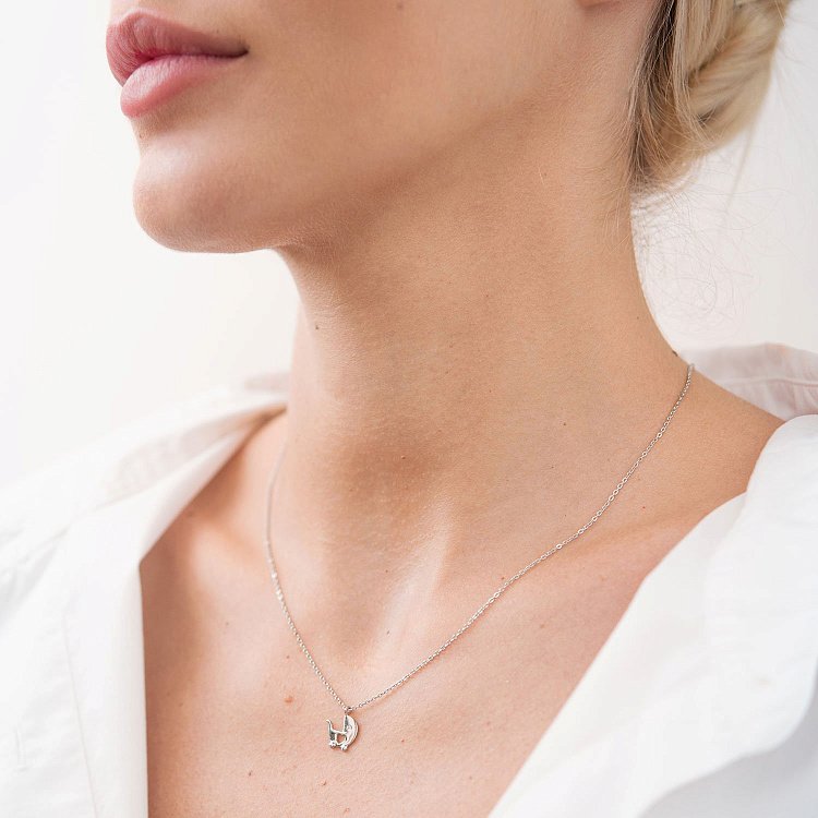 Золоте кольє "Коляска" з діамантом 104-10029 від ювелірного магазину Онікс - 1